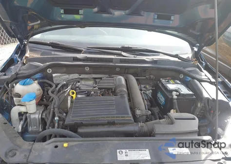 2018 Volkswagen Jetta 1.4T S z USA, uszkodzony, nr VIN 3VW2B7AJ1JM242553